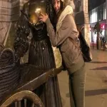 Foto 4 Molly Malone Statue